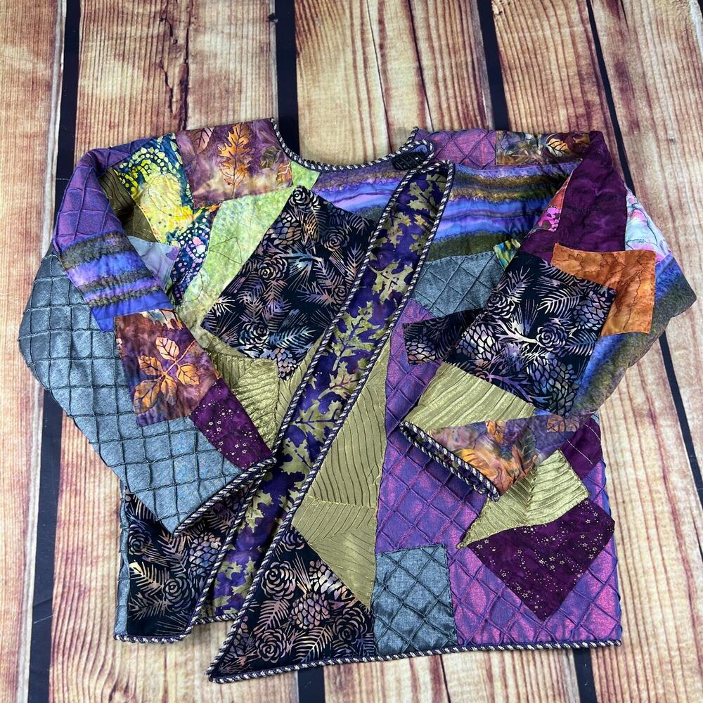 Handmade Jacket Womens 20x22 Multicolor Quilted Patchwork Snap Button Dragonfly